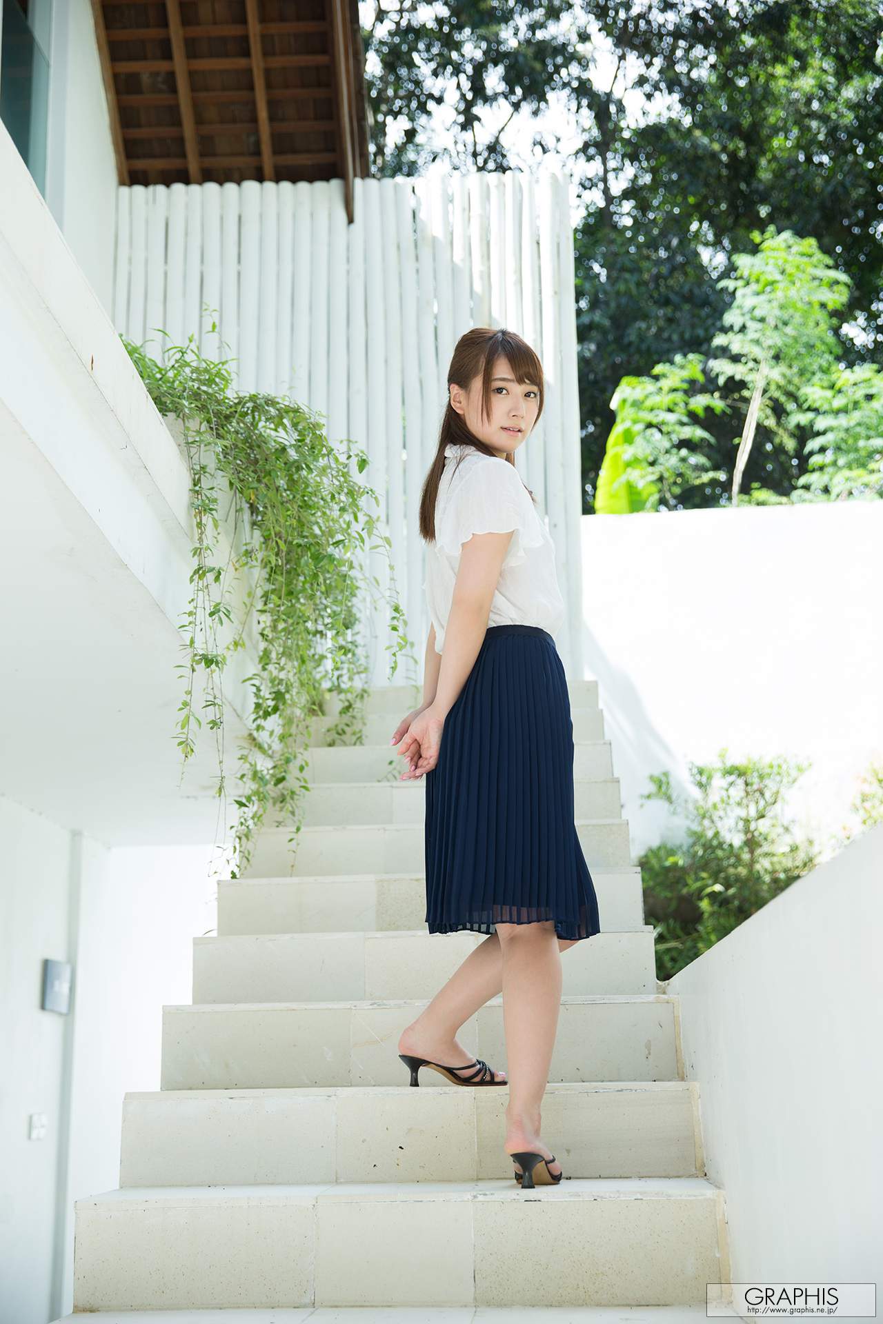 https://www.asianude4u.net/wp-content/uploads/2017/06/19/gra_minami-h2096.jpg